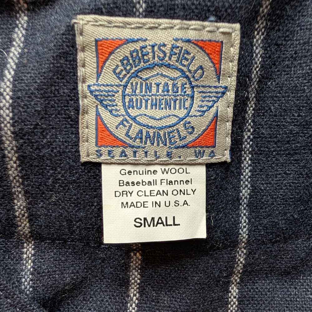 Ebbets Field Baseball Flannel Jersey NWOT %100 Wool  Small Navy Blue Pinstripe - Picture 3 of 5